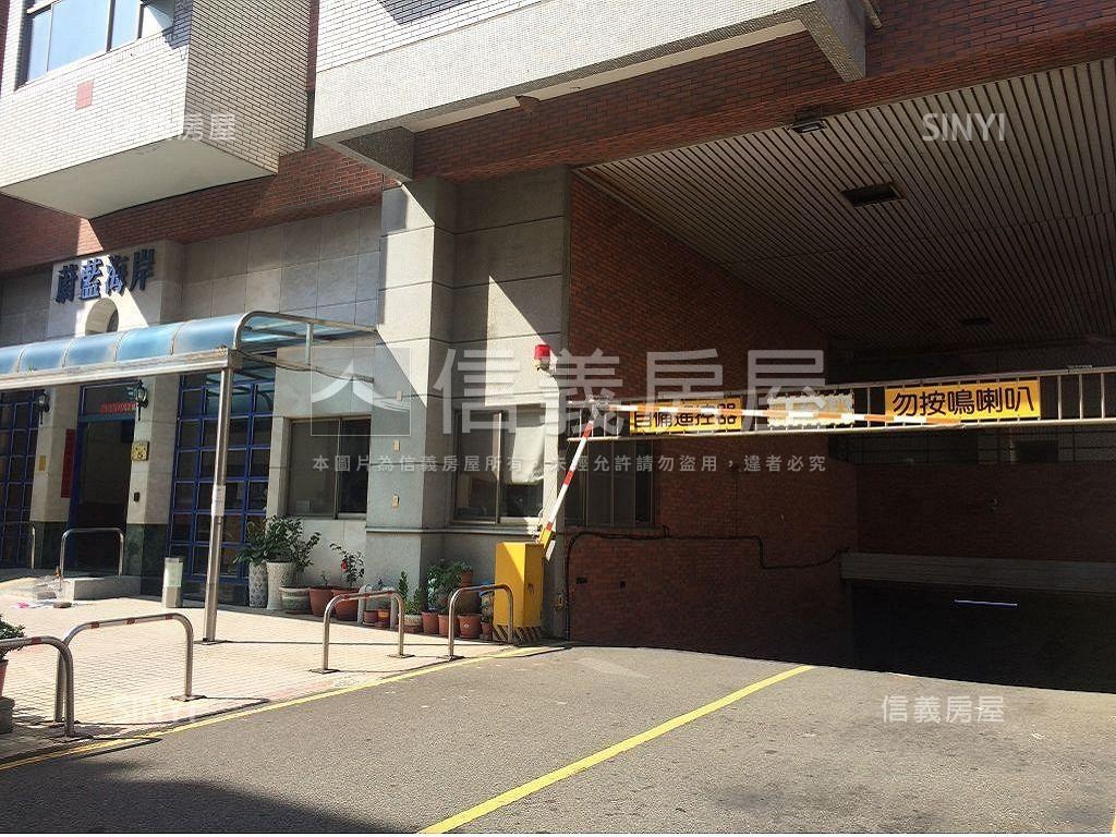 蔚藍海岸五房大空間！房屋室內格局與周邊環境