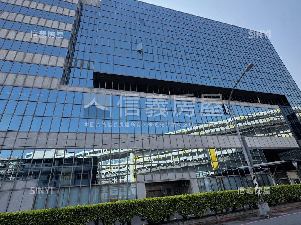 華隆經貿廣場店面房屋室內格局與周邊環境