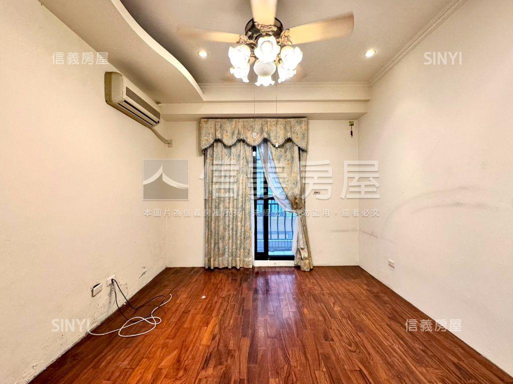宜欣國小震後臨路別墅房屋室內格局與周邊環境