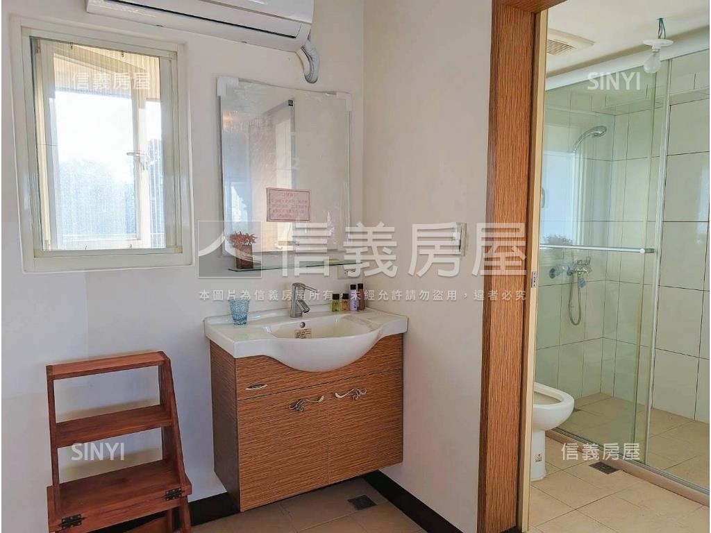 北醫雙併新廈有車位房屋室內格局與周邊環境