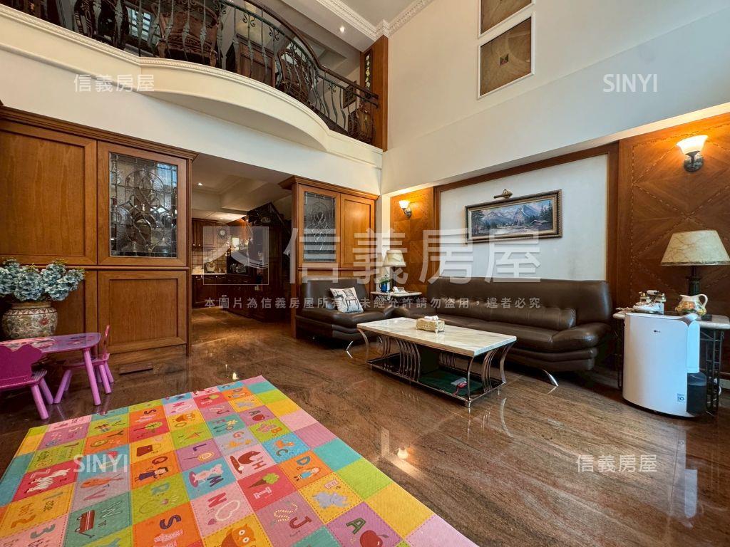 東山路美美透天房屋室內格局與周邊環境