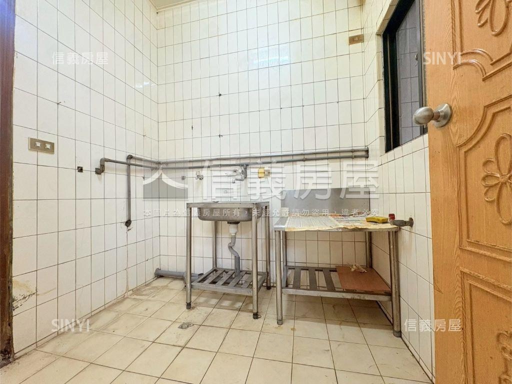 ★新接江子翠低總價２樓★房屋室內格局與周邊環境