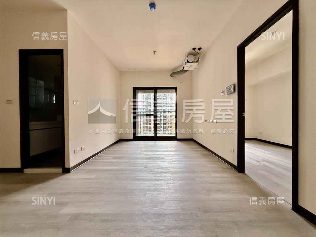 賠售非面７４兩房平車房屋室內格局與周邊環境
