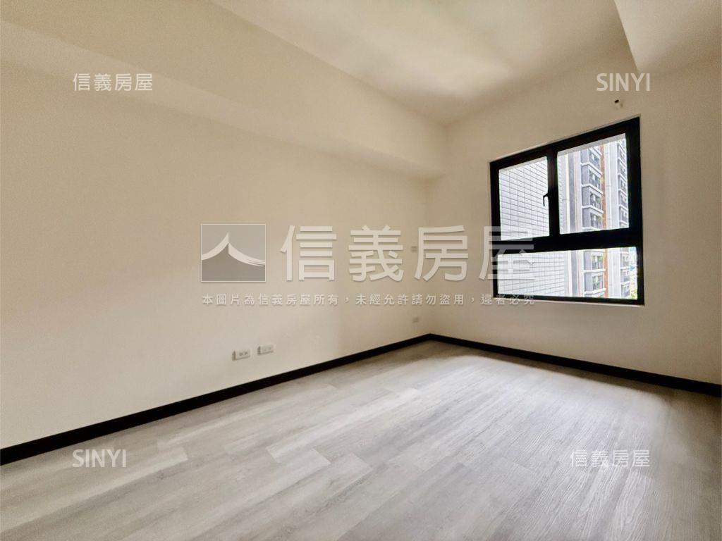 賠售非面７４兩房平車房屋室內格局與周邊環境