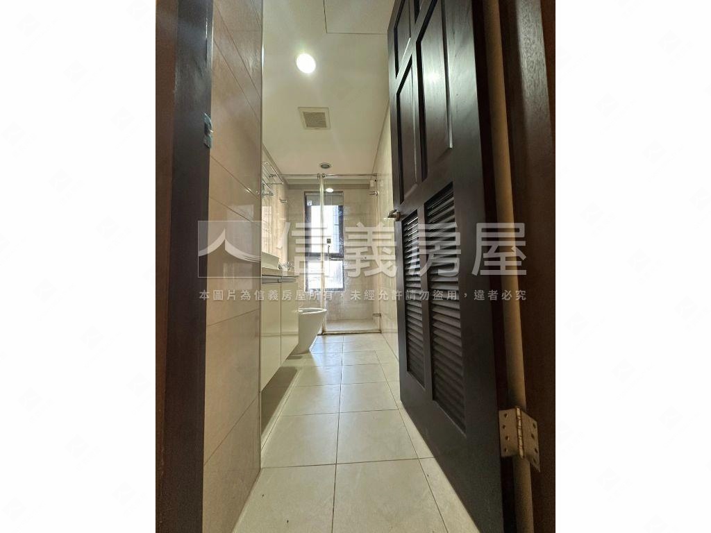 翫賞苑漂亮三房車位房屋室內格局與周邊環境