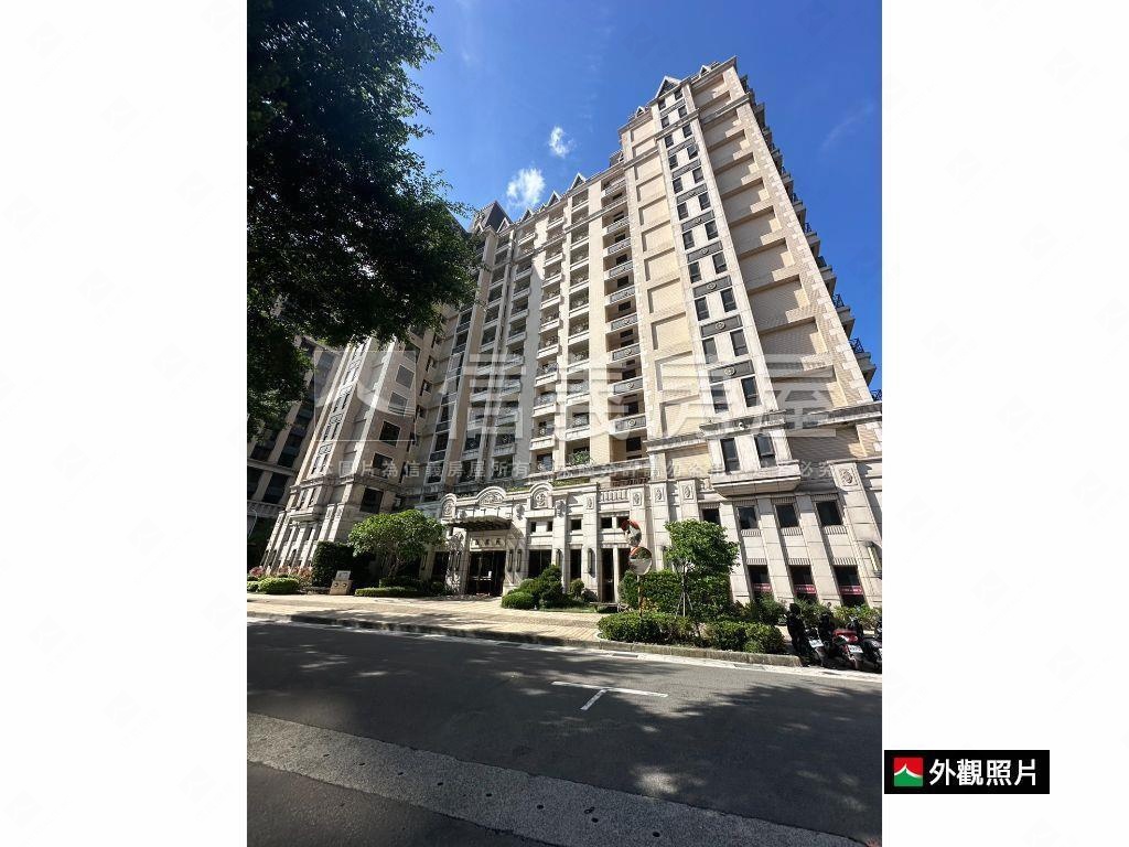 翫賞苑漂亮三房車位房屋室內格局與周邊環境