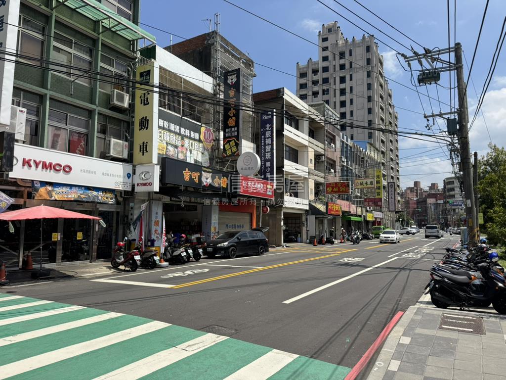 三民路臨路透店房屋室內格局與周邊環境