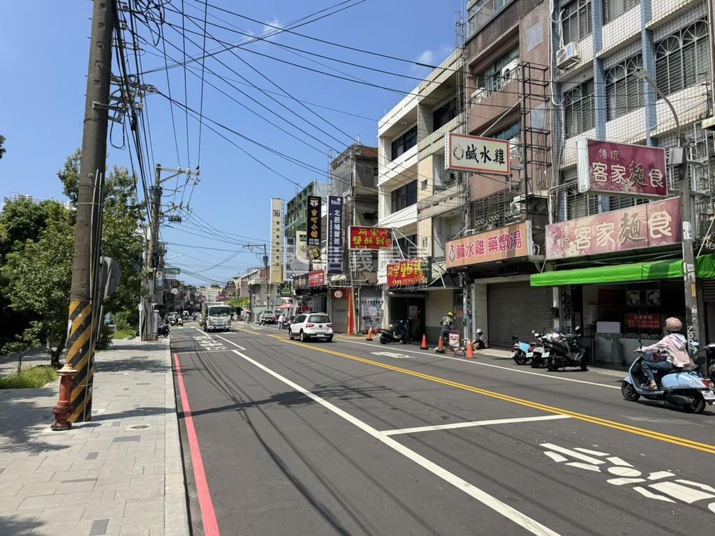 三民路臨路透店房屋室內格局與周邊環境