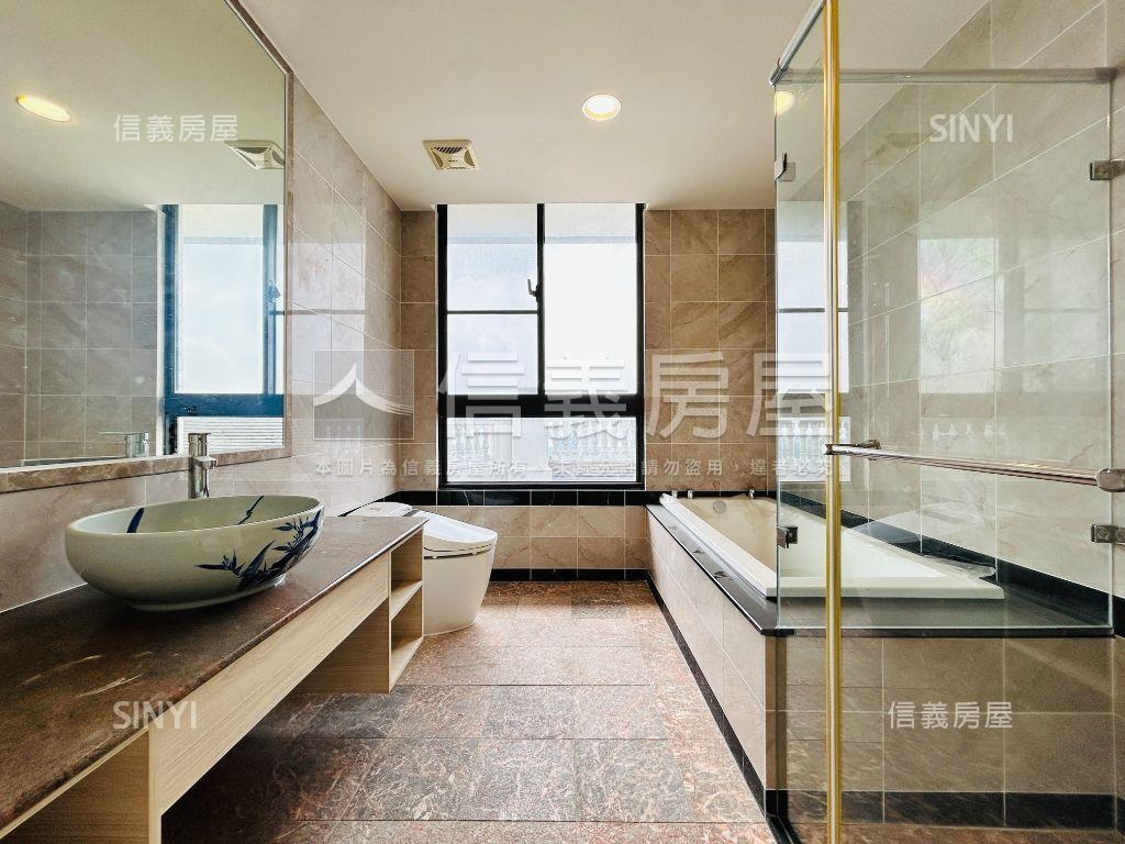 江南大宅景觀戶房屋室內格局與周邊環境