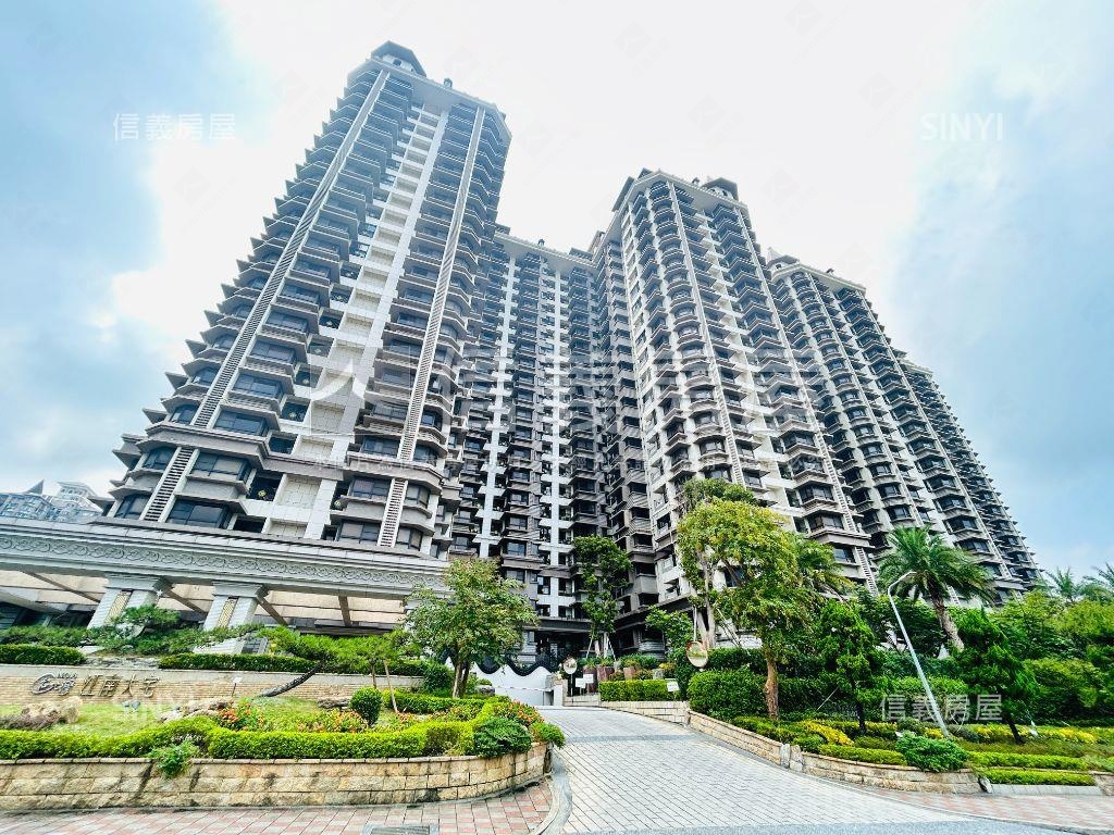 江南大宅景觀戶房屋室內格局與周邊環境