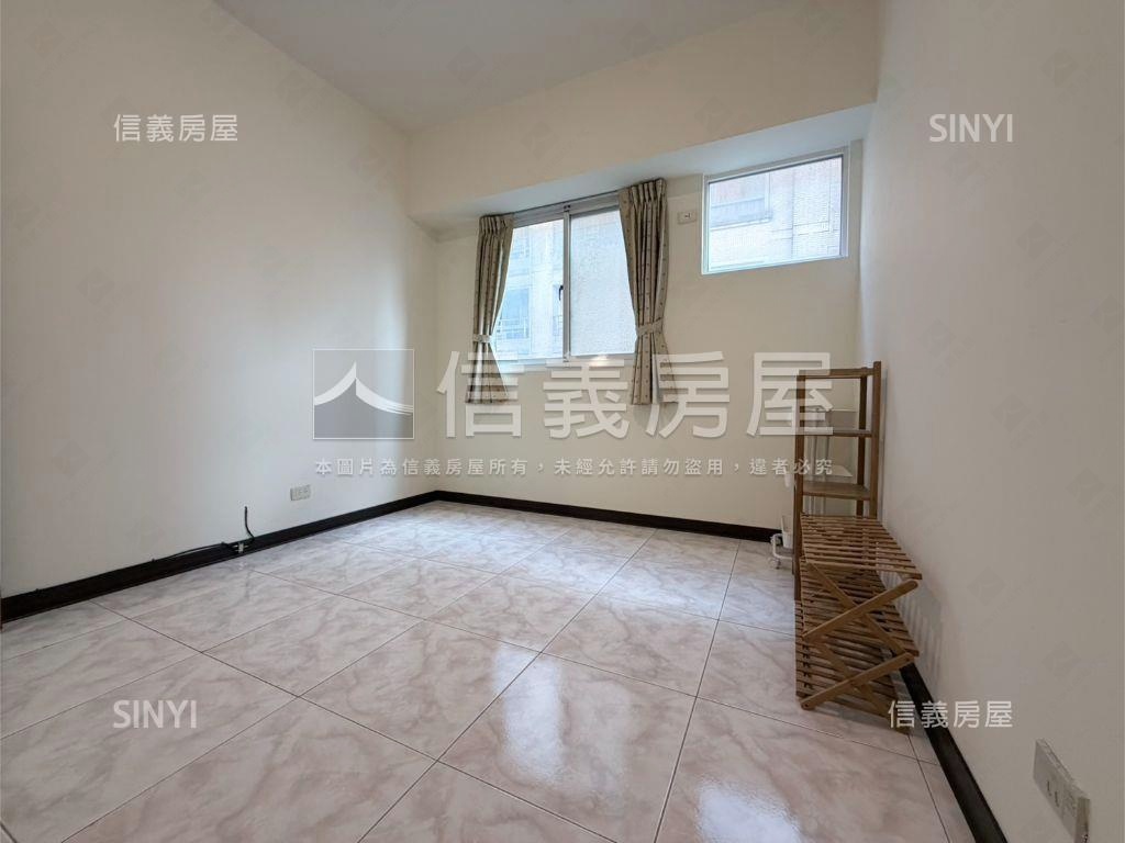 雙鐵金脈科學城美三房車位房屋室內格局與周邊環境