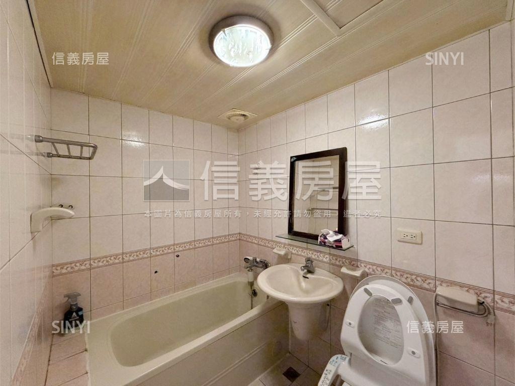 雙鐵金脈科學城美三房車位房屋室內格局與周邊環境