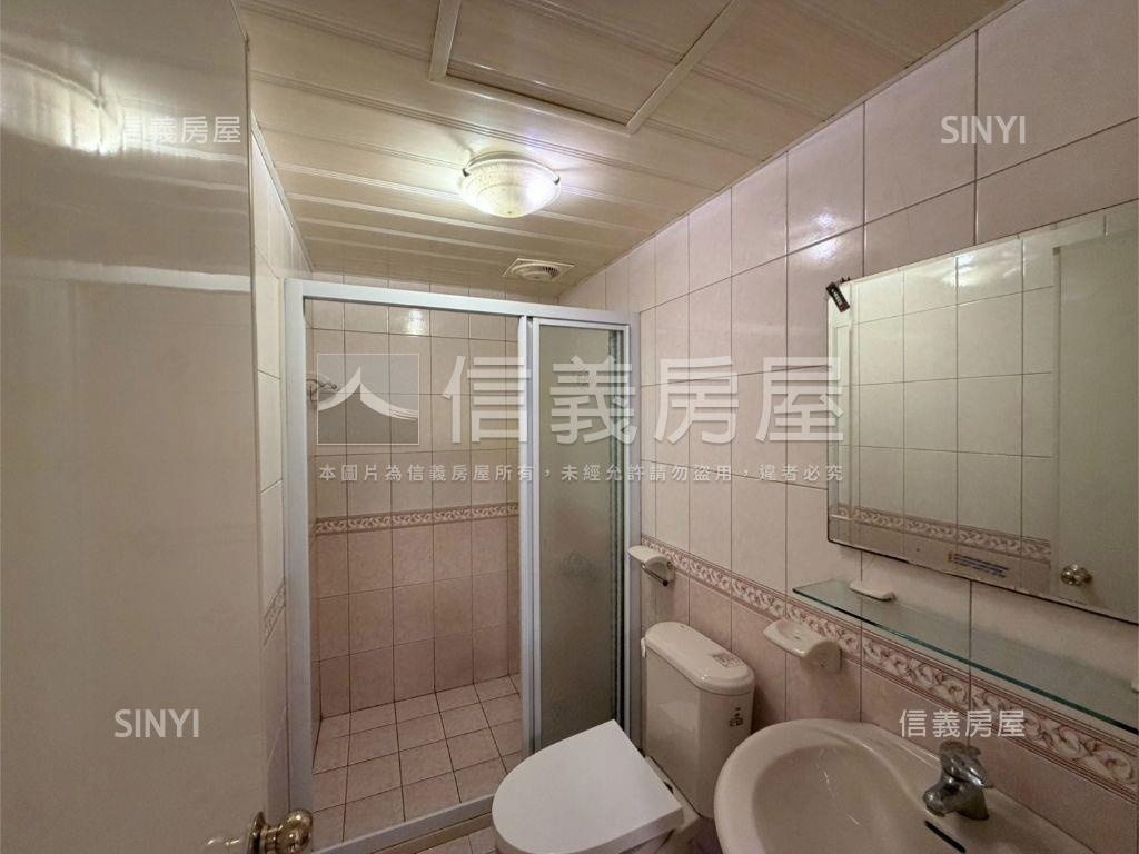 雙鐵金脈科學城美三房車位房屋室內格局與周邊環境