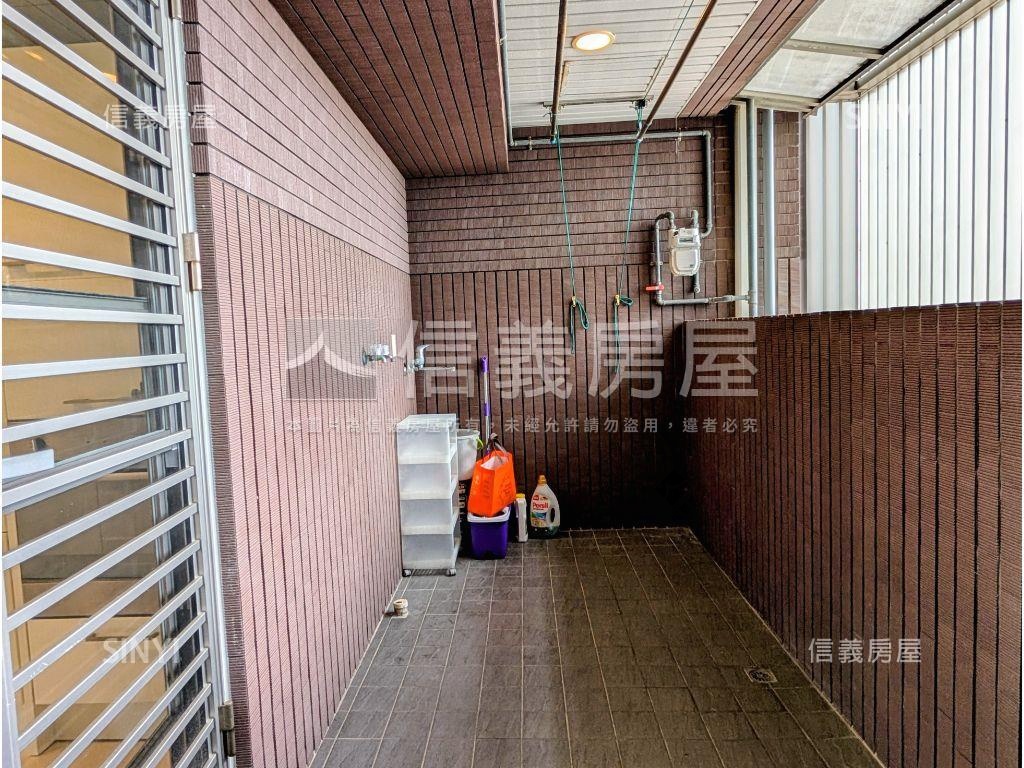 仰心１０１景觀露台戶房屋室內格局與周邊環境