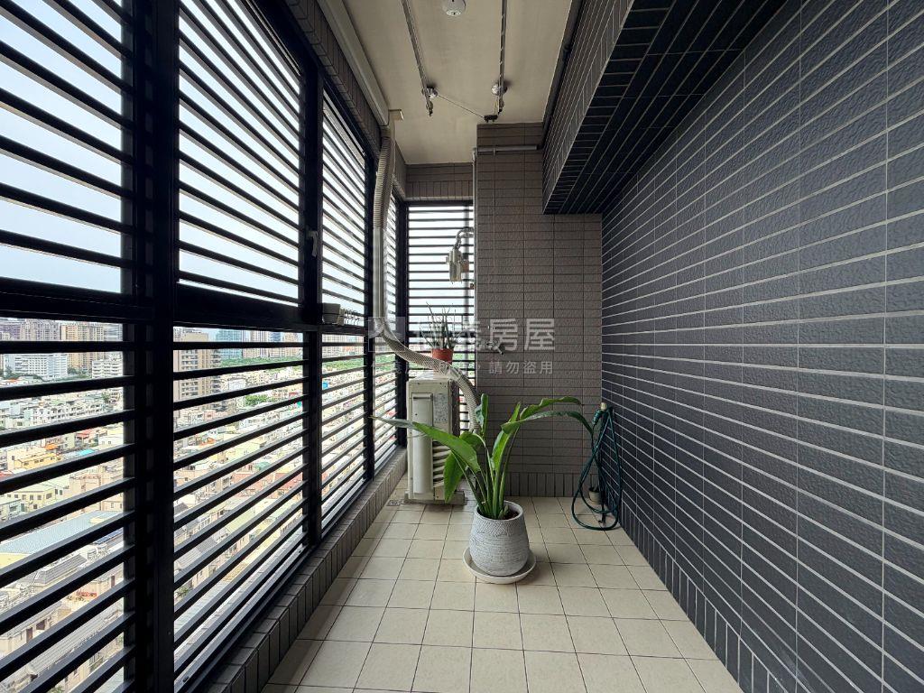 美術館旁３房平車景觀宅房屋室內格局與周邊環境