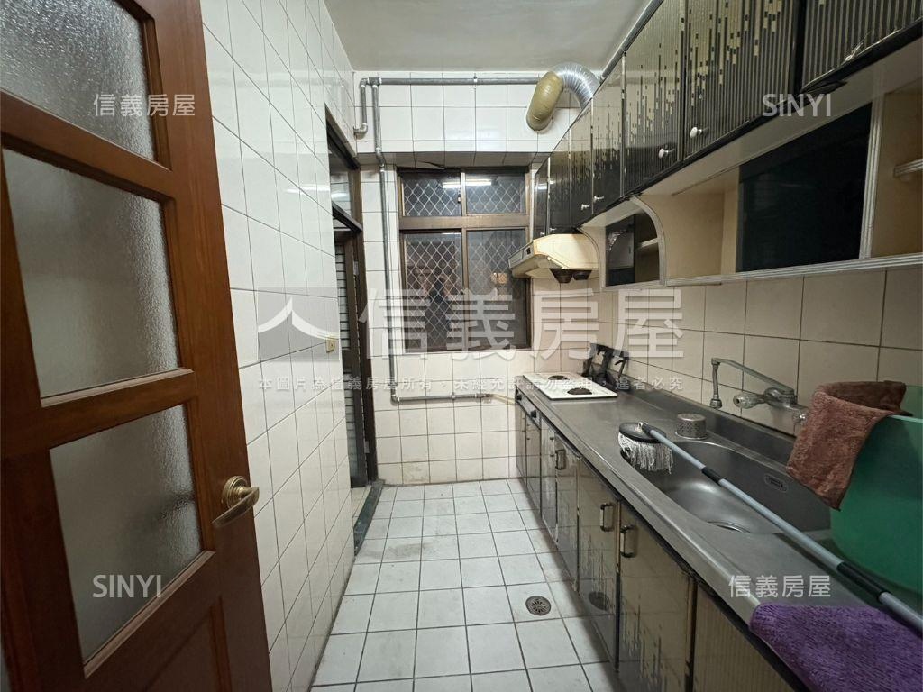 稀有!民族路三房房屋室內格局與周邊環境