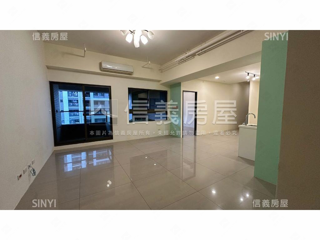 冠德鼎峰寬敞舒適三房車位房屋室內格局與周邊環境