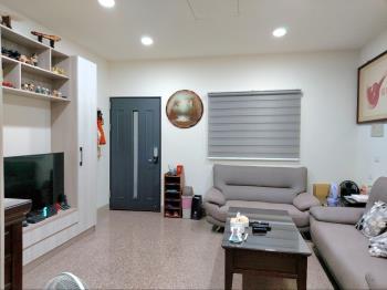 瑞隆輕軌小邊間黃金透店