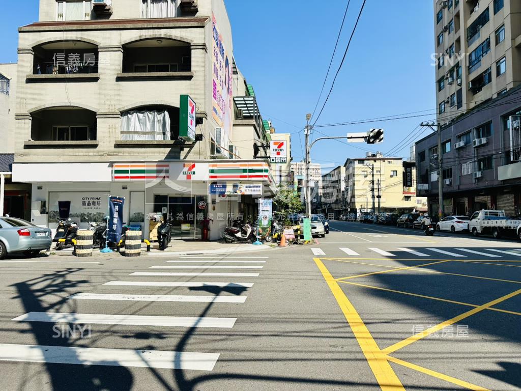 近中興德芳商圈三房附車位房屋室內格局與周邊環境
