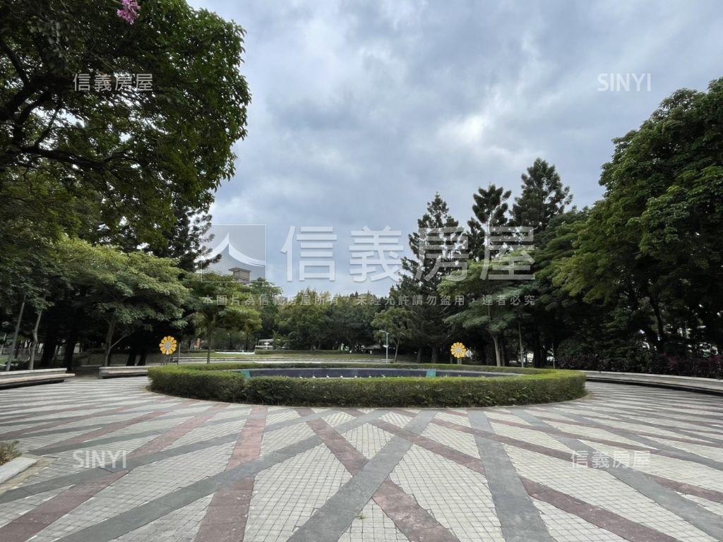 忠誠公園邊間３樓房屋室內格局與周邊環境