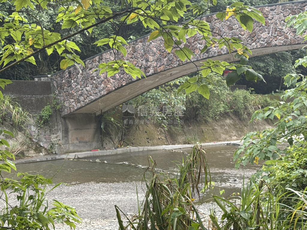 ３１萬坪土地房屋室內格局與周邊環境