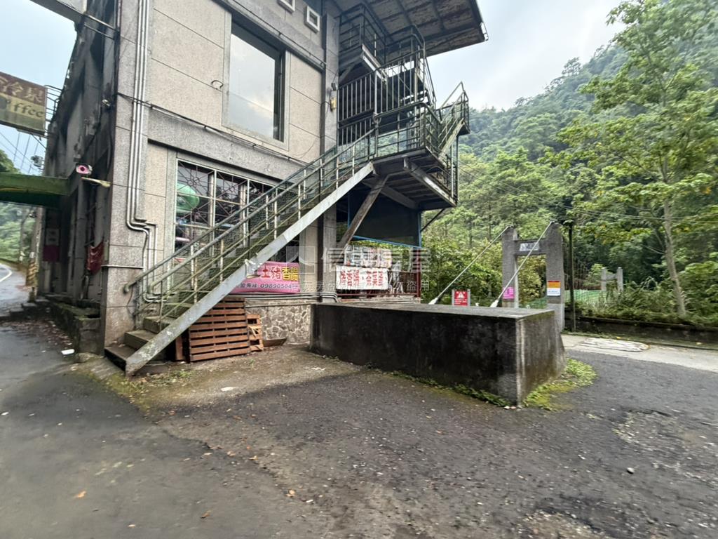 ３１萬坪土地房屋室內格局與周邊環境