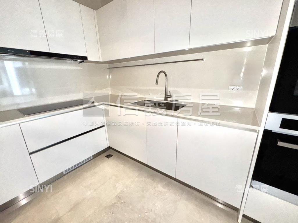 寶輝全新未住捷運三房美宅房屋室內格局與周邊環境