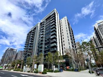 寶輝全新三房頂標建案