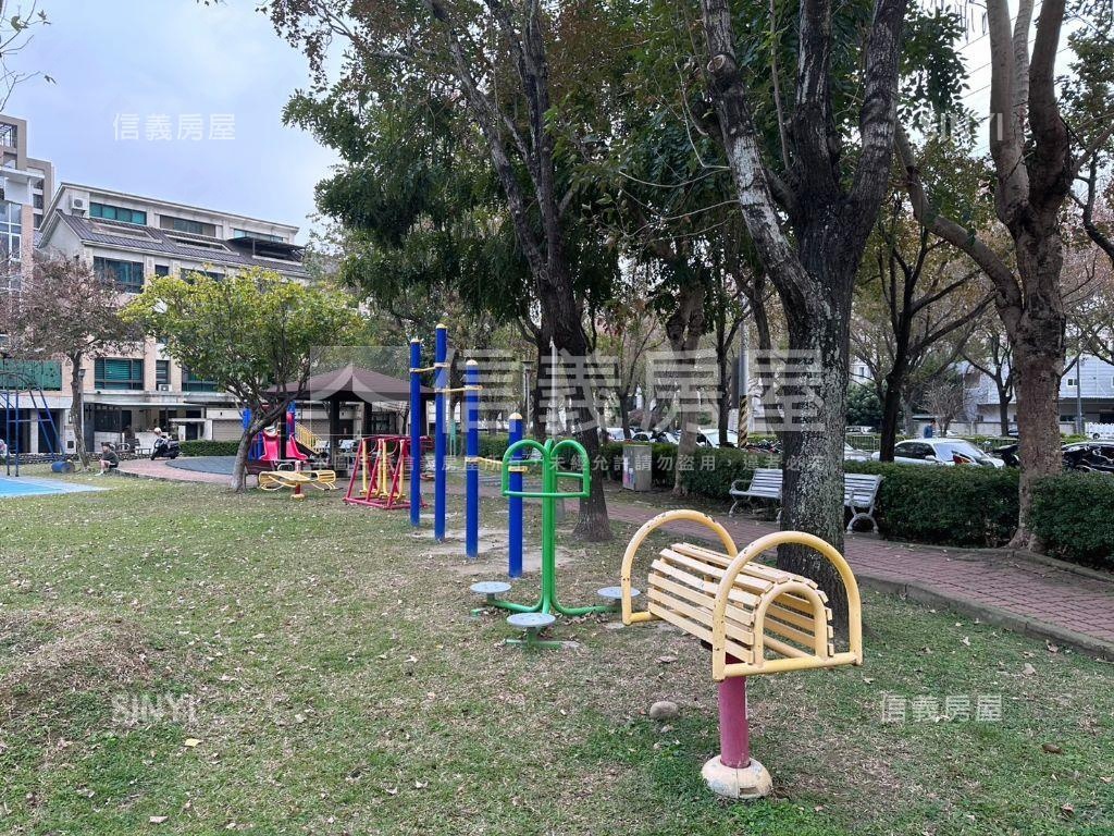 氣派南屯水岸綠意透天別墅房屋室內格局與周邊環境