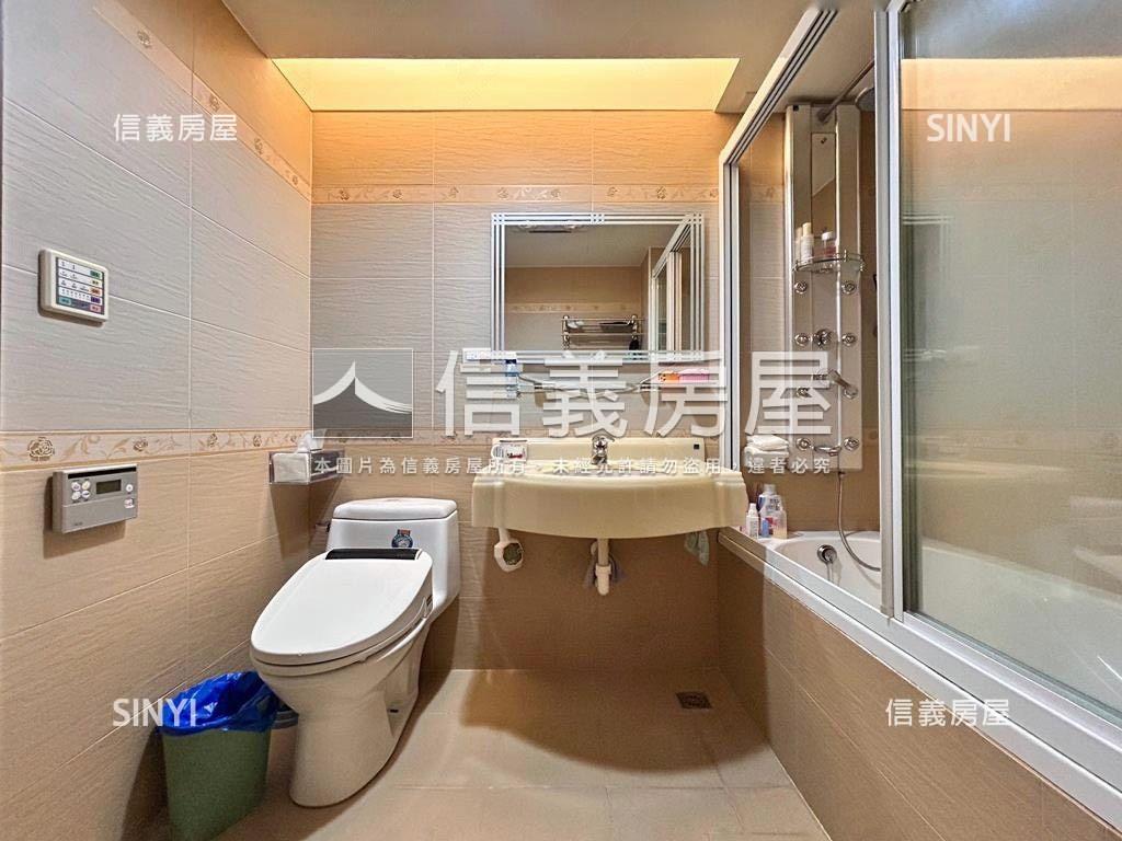 溫家堡傳家豪邸附雙車位房屋室內格局與周邊環境