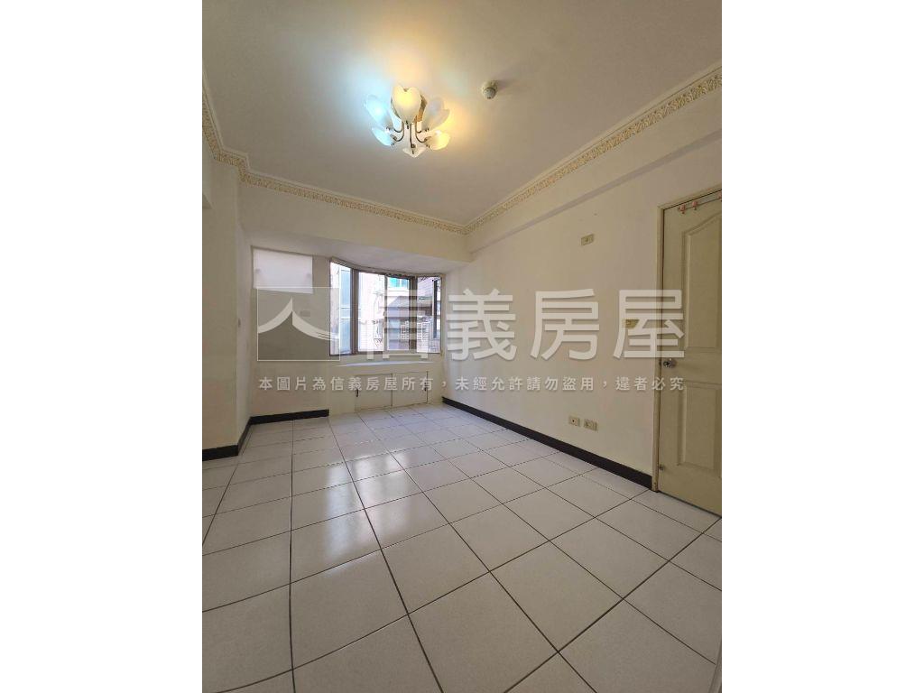 中清大第中高樓層三房！！房屋室內格局與周邊環境