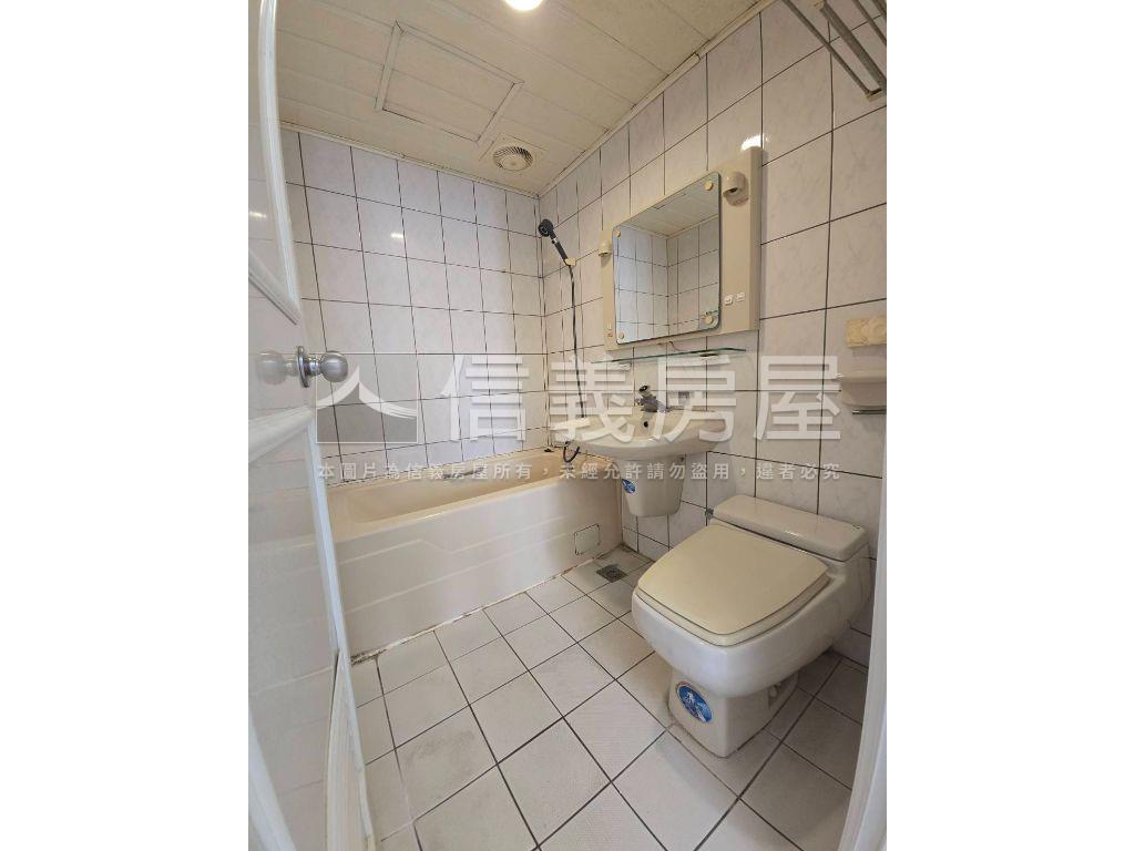 中清大第中高樓層三房！！房屋室內格局與周邊環境