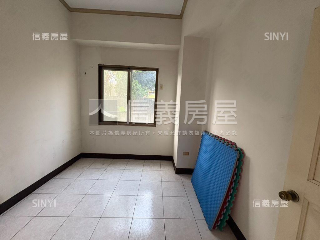 專任！名門公爵四房平車房屋室內格局與周邊環境
