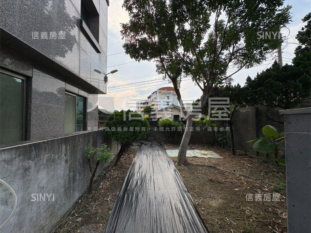 專任！名門公爵四房平車房屋室內格局與周邊環境
