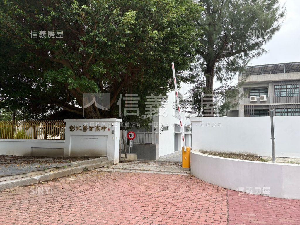 專任！名門公爵四房平車房屋室內格局與周邊環境