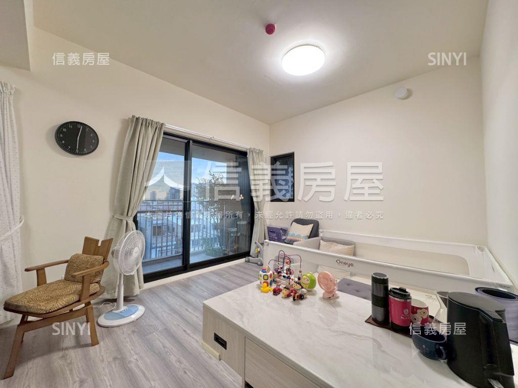 新接三面採光邊間國泰美禾房屋室內格局與周邊環境