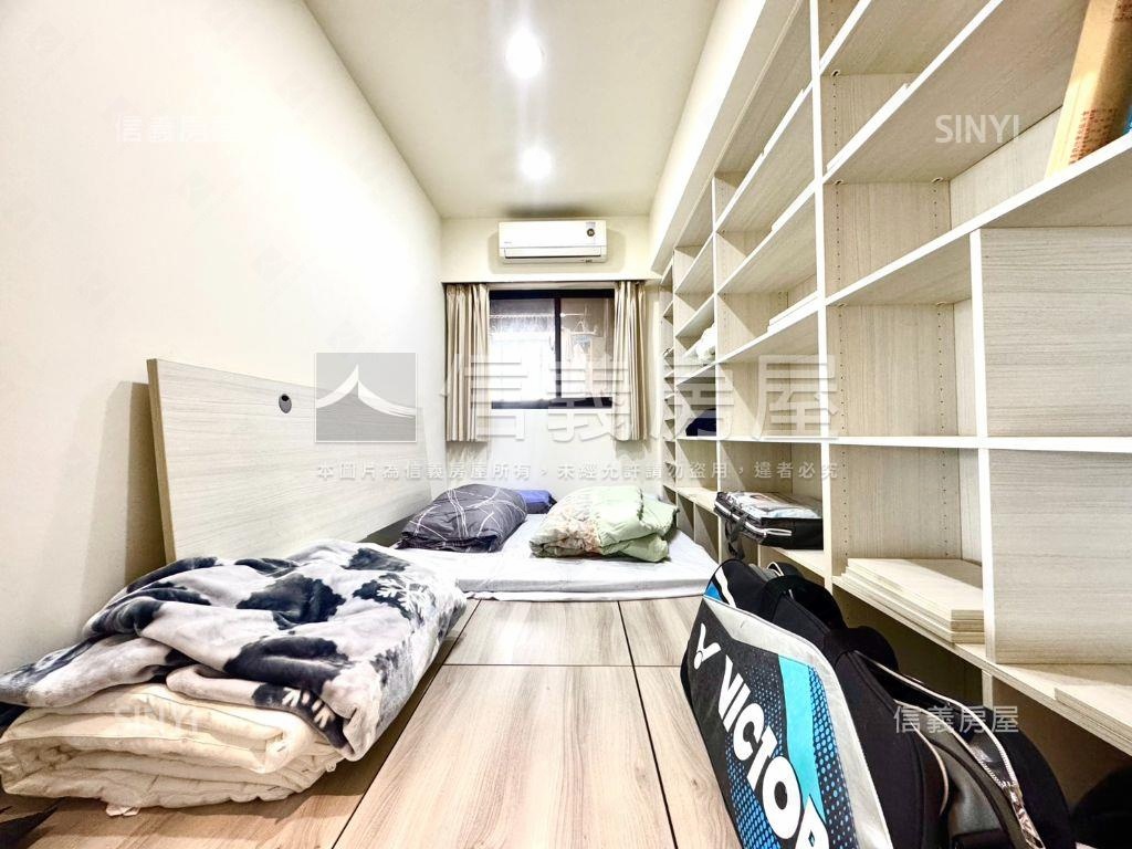 新帝標面國小次頂３房車位房屋室內格局與周邊環境