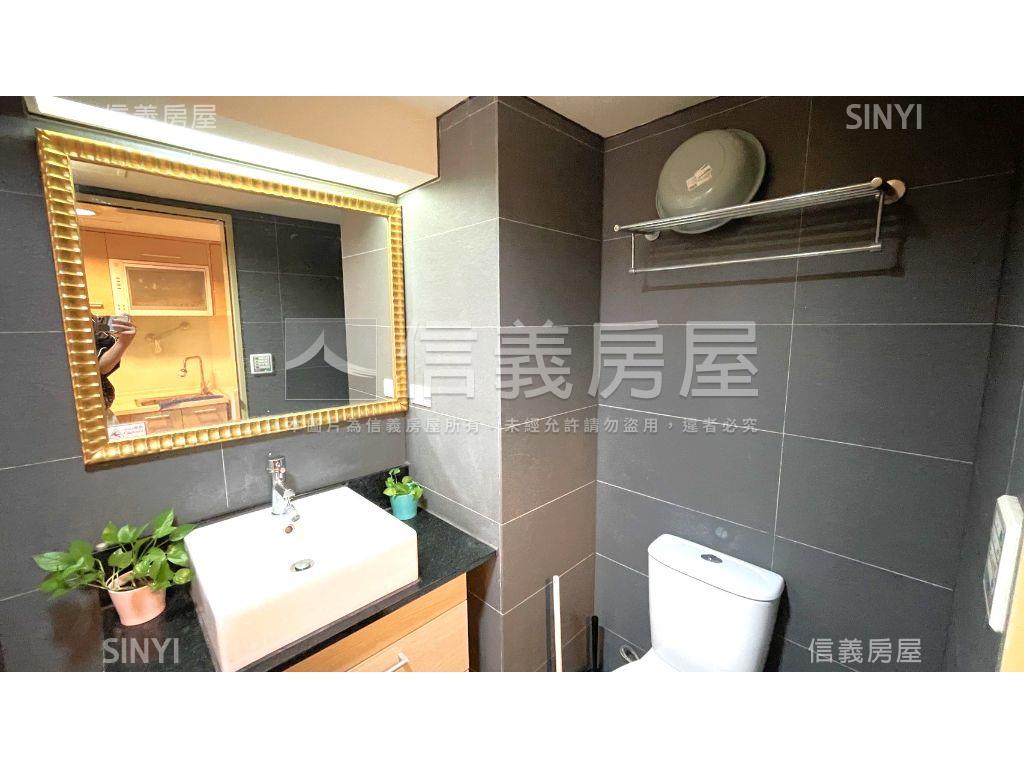 四季紐約高樓採光房屋室內格局與周邊環境