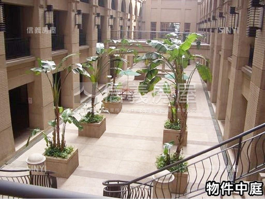 四季紐約高樓採光房屋室內格局與周邊環境