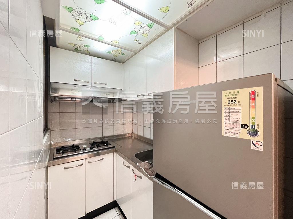 【精選】博愛ＶＩＰ美四房房屋室內格局與周邊環境