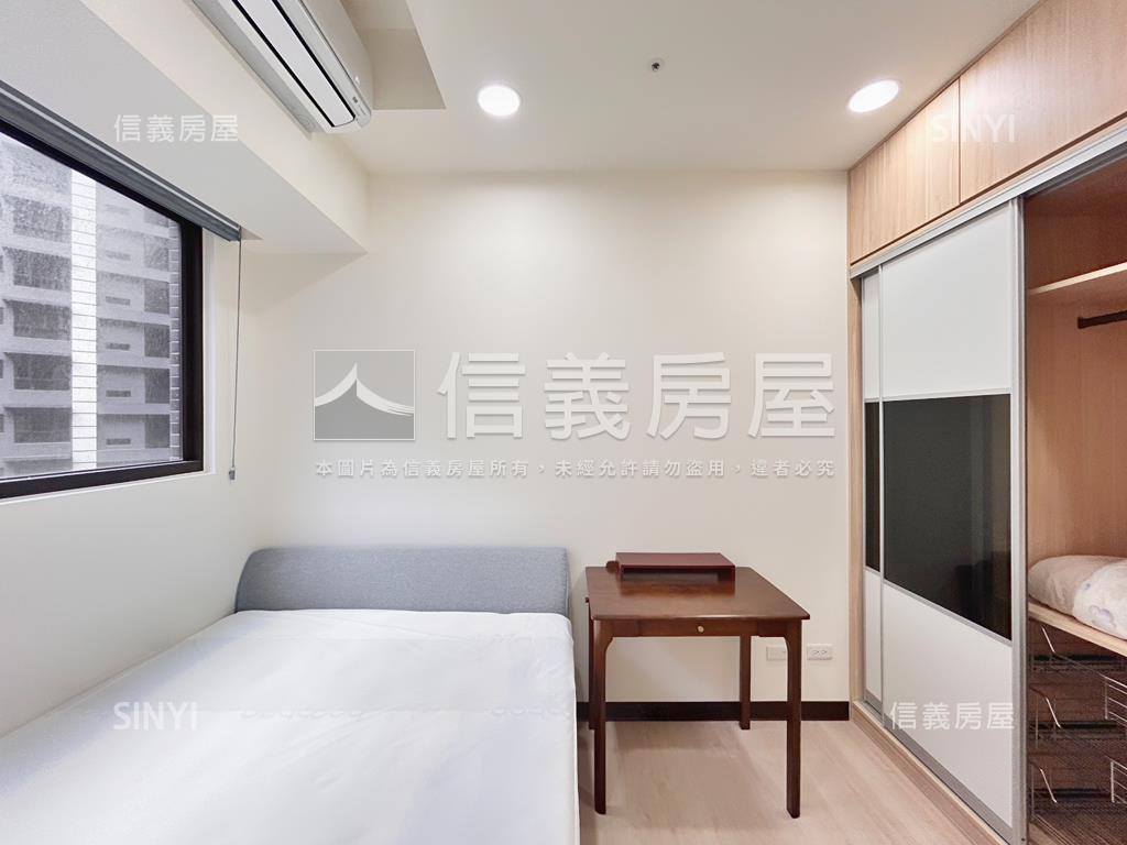 甲子園質感裝潢三房車位房屋室內格局與周邊環境