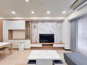 甲子園質感裝潢三房車位