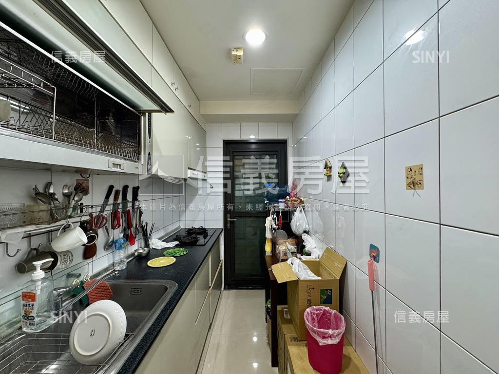 農十六未來可期三房平車房屋室內格局與周邊環境