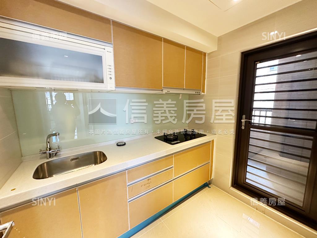 三珉築琚７樓兩房房屋室內格局與周邊環境