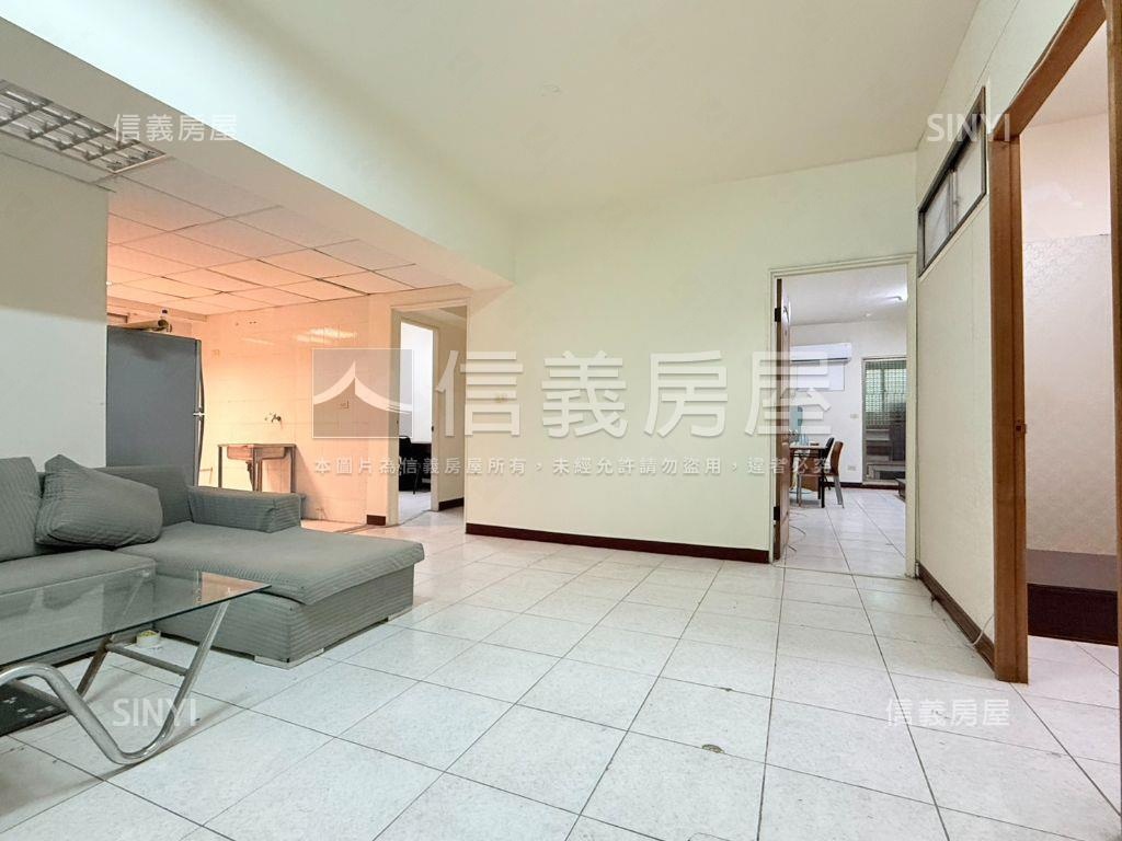 新光三越前好宅房屋室內格局與周邊環境