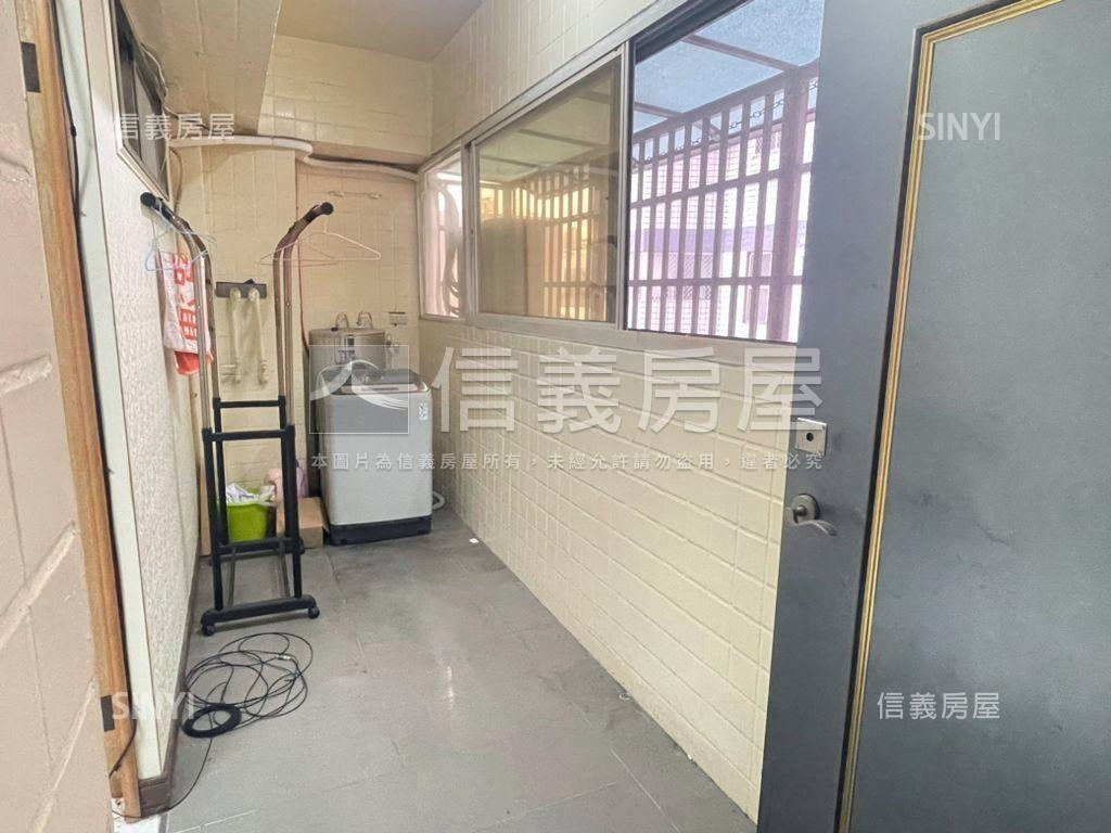 新光三越前好宅房屋室內格局與周邊環境