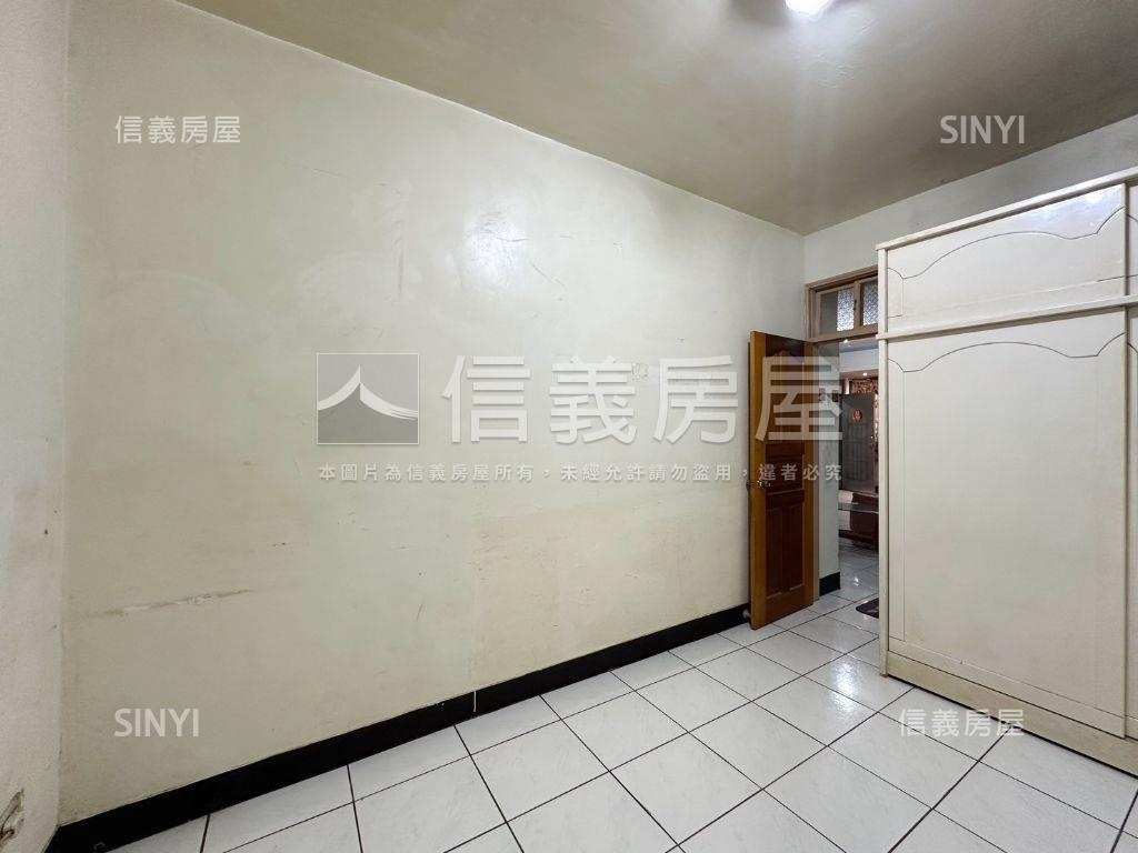 關渡低總價首購２樓房屋室內格局與周邊環境