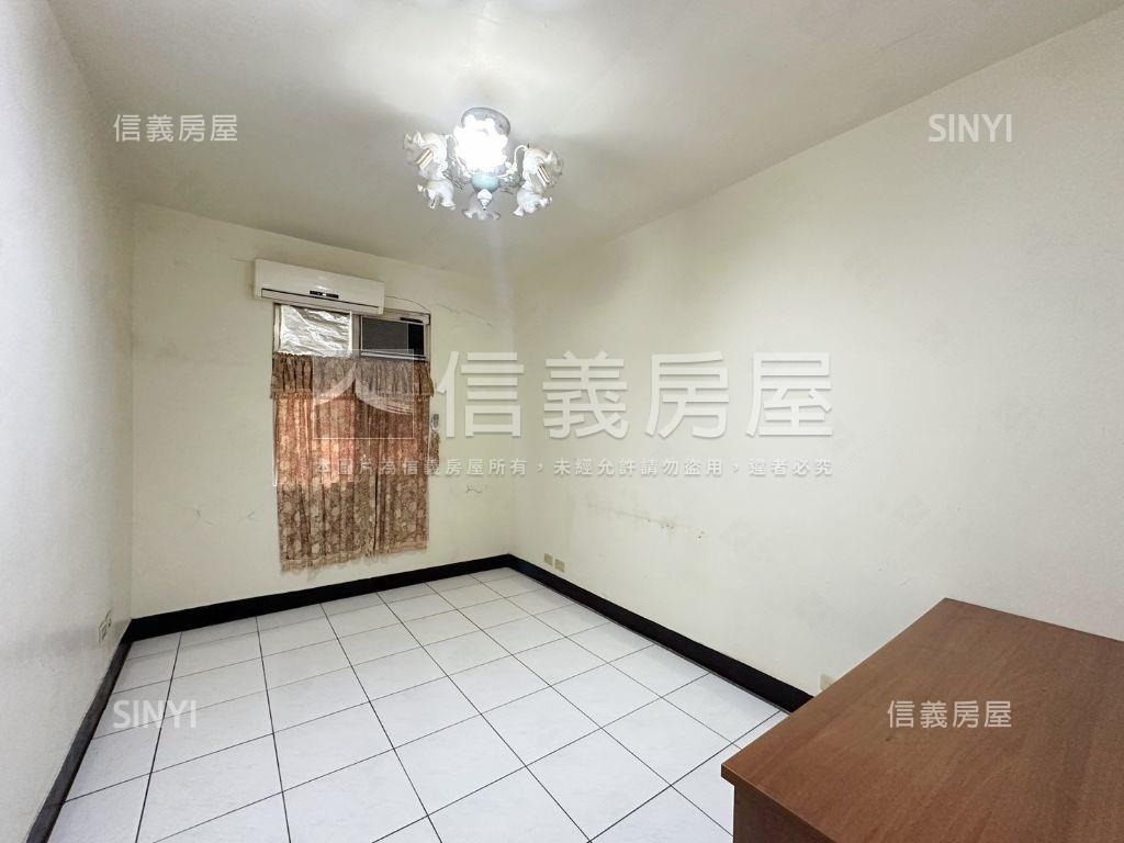 關渡低總價首購２樓房屋室內格局與周邊環境