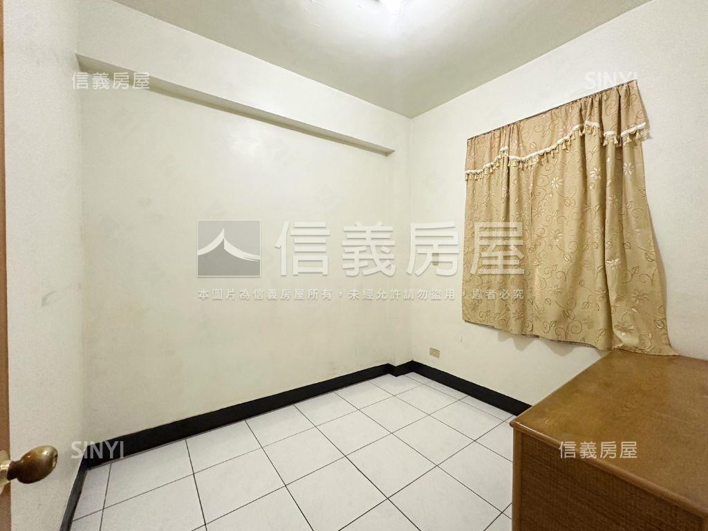 關渡低總價首購２樓房屋室內格局與周邊環境