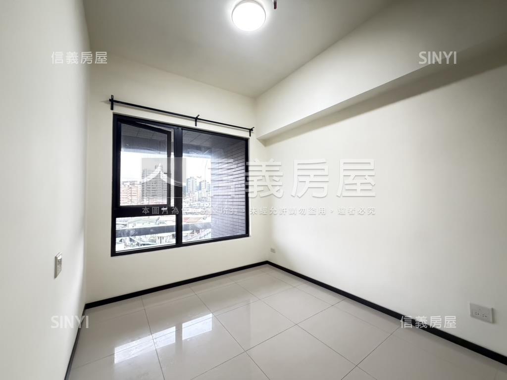 翔之譽兩房房屋室內格局與周邊環境